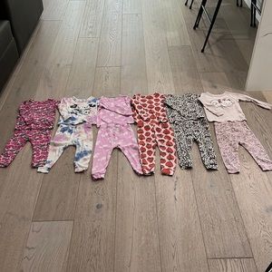 GAP, 7 PJ’s, all 18-24M